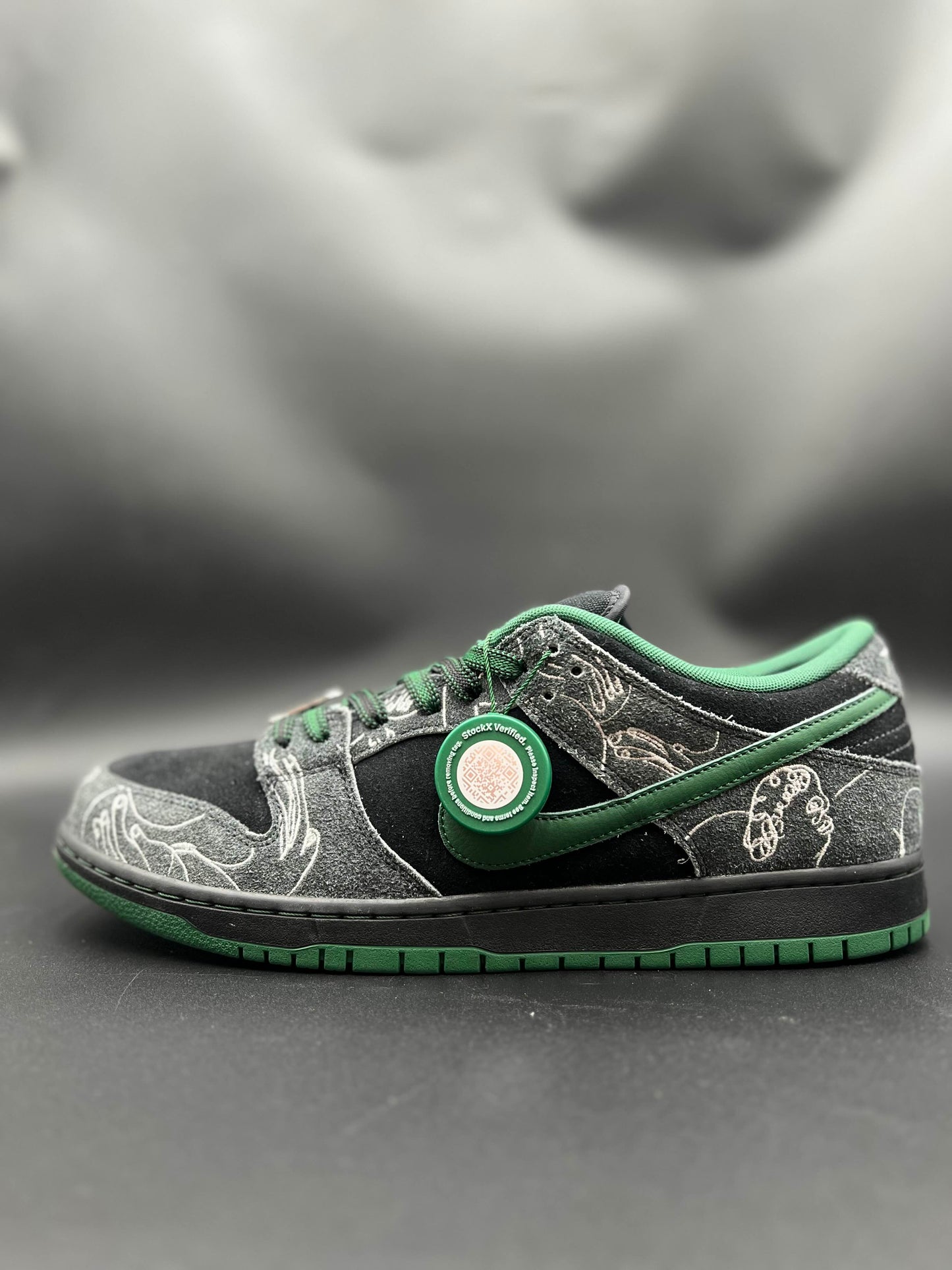 Nike SB Dunk Low QS