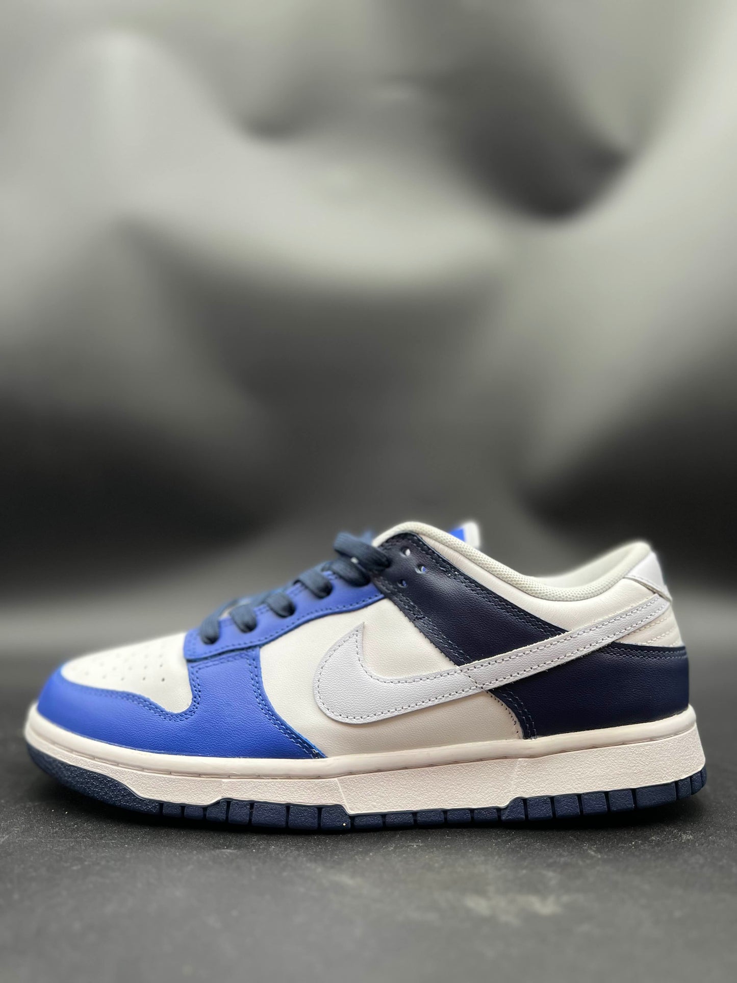 Nike Dunk Low Game Royal Navy