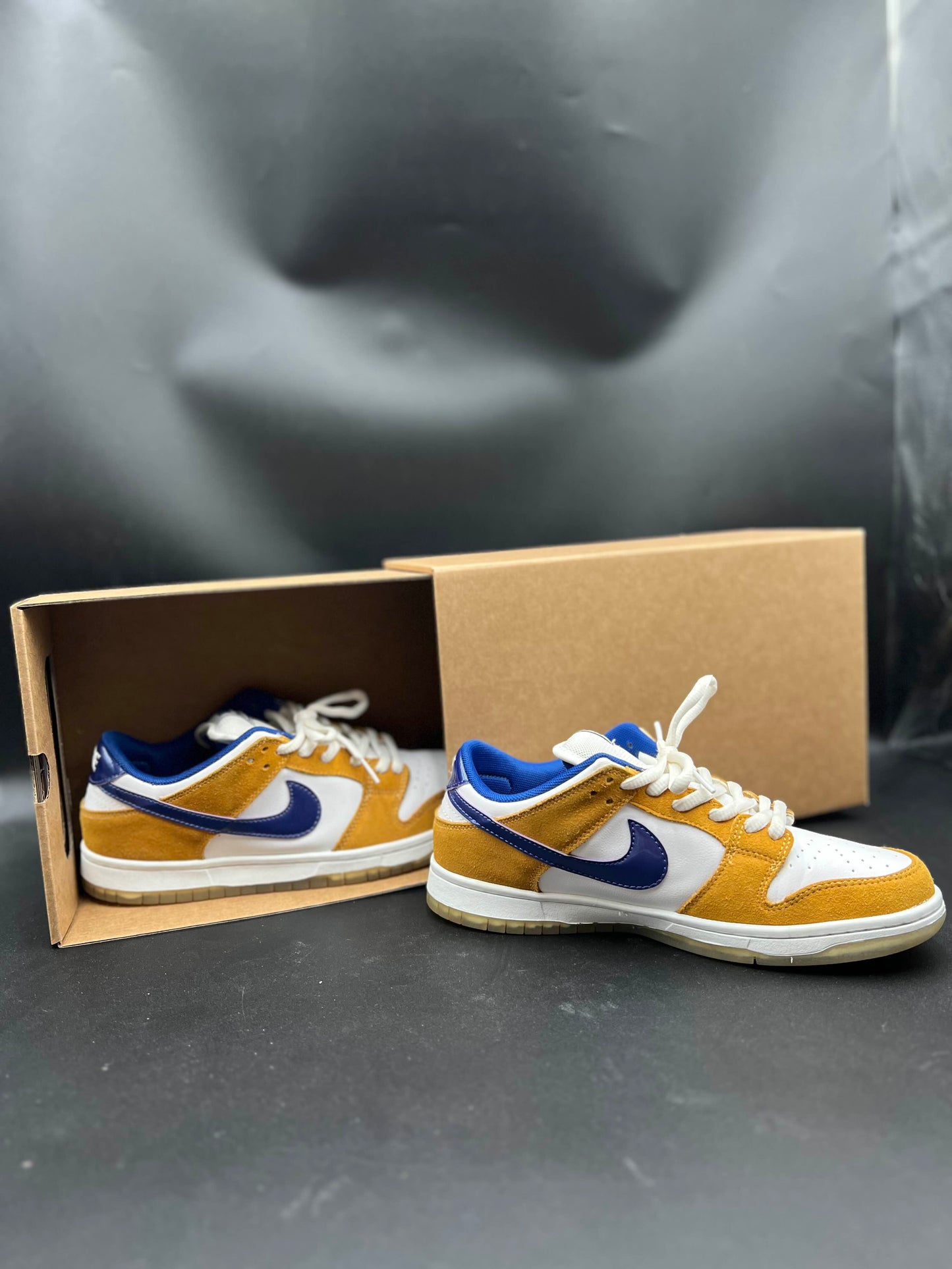 Jordan 1 Mid Laser blue Columbia