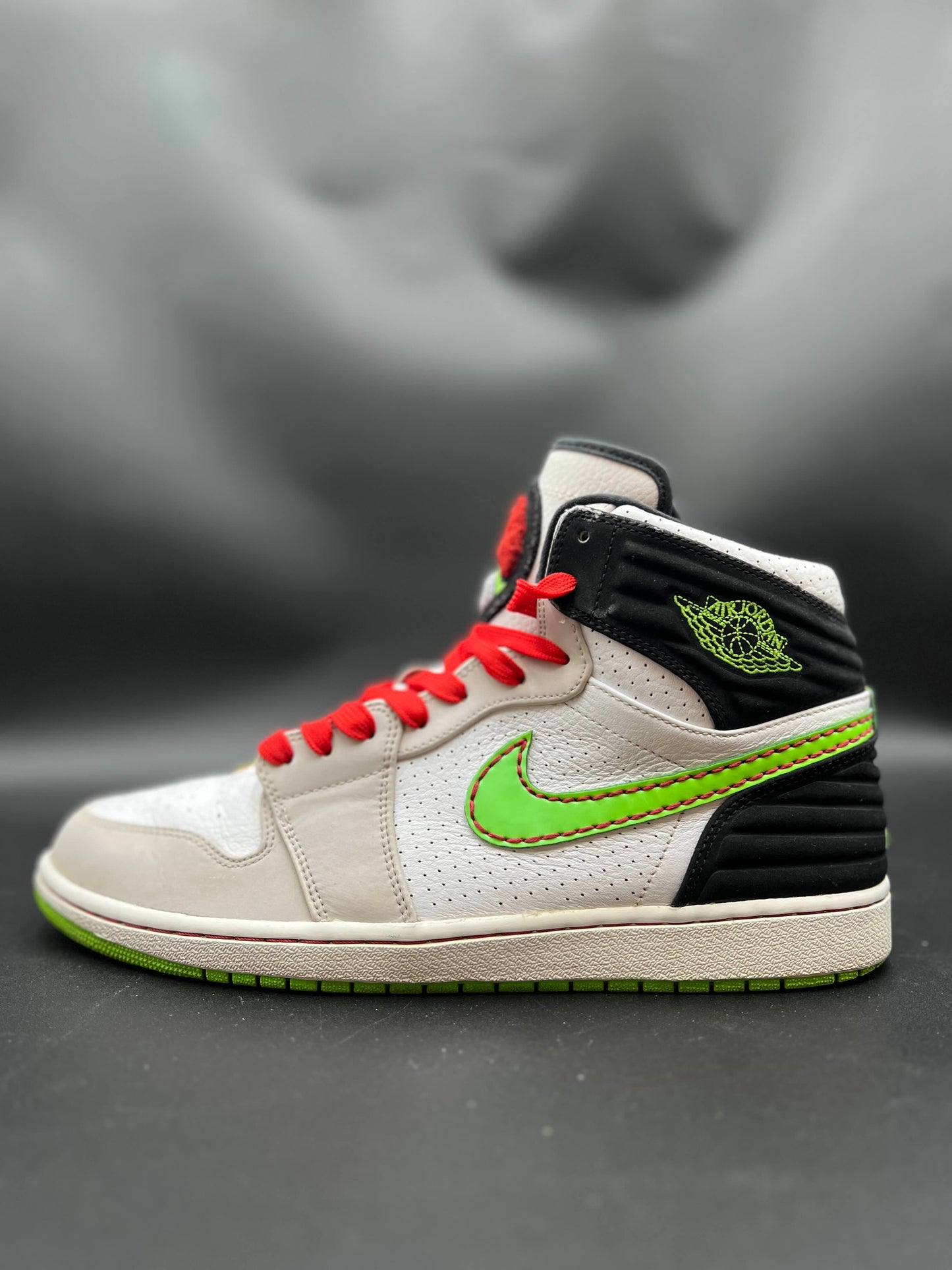 Jordan 1 retro 93 electric green